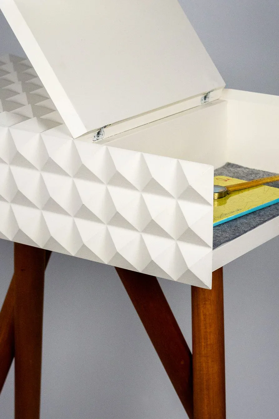 Modlux cabinet iso cropped